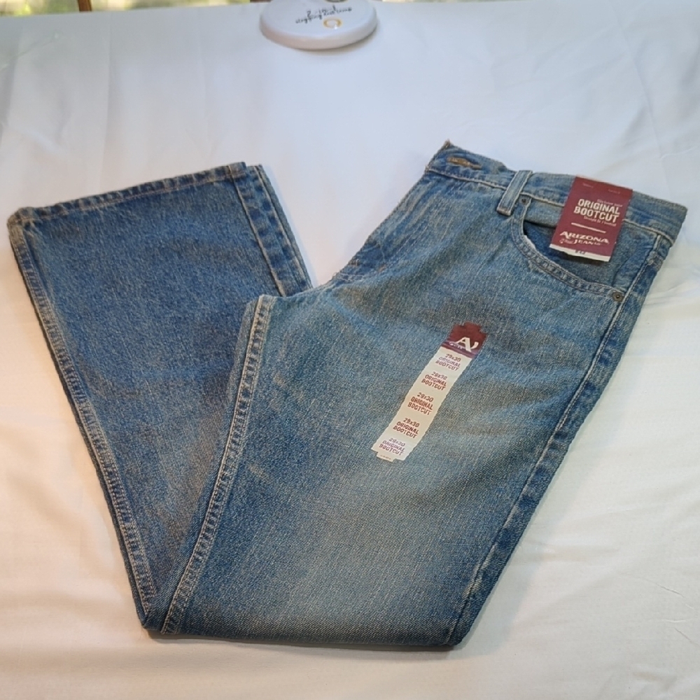Arizona Jean Company Men's Classic Denim Jeans